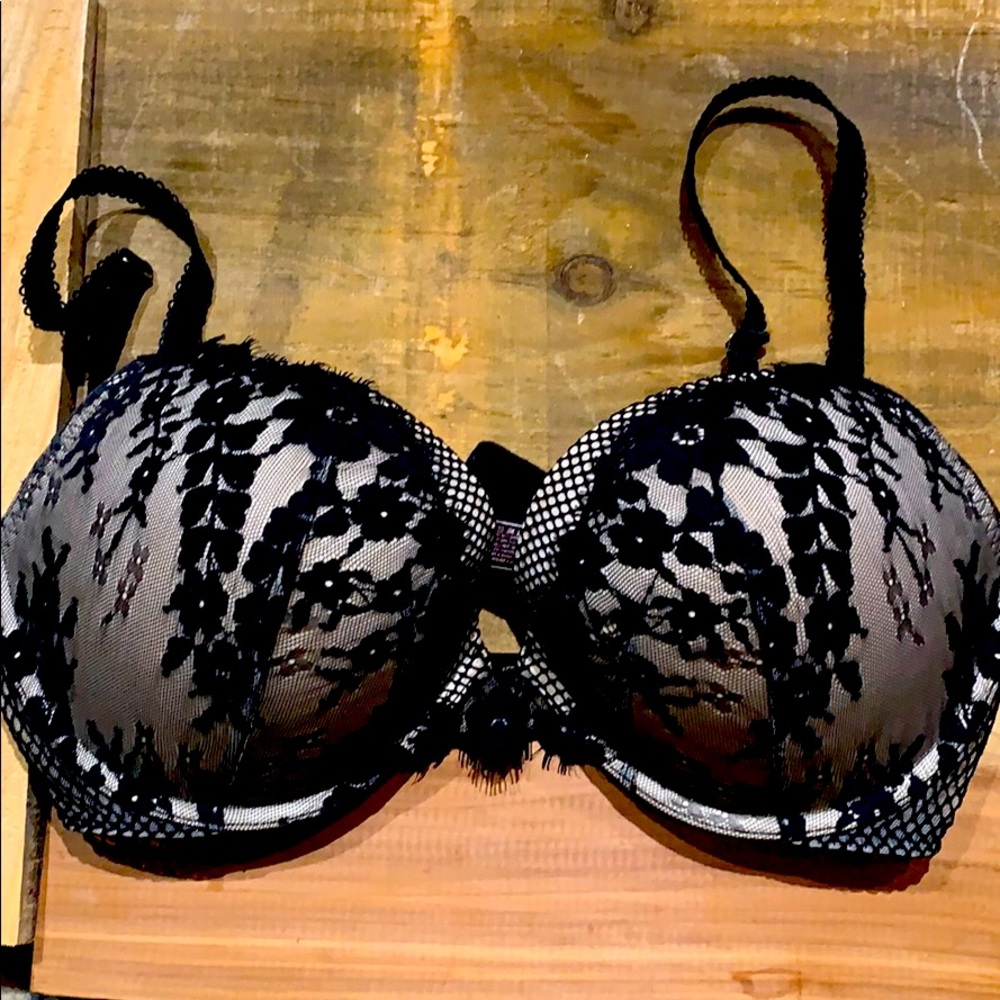 Victoria Secret bra